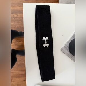 Under Armour Sweatband